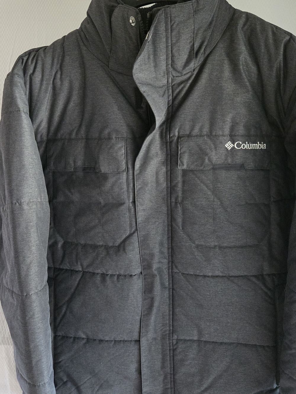 Columbia Men's Black Insulated Winter Jacket